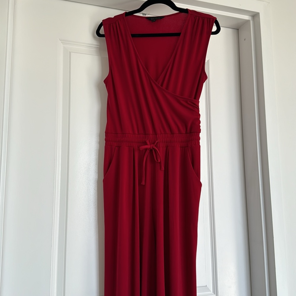 Red jumpsuit - Picture 4 of 5